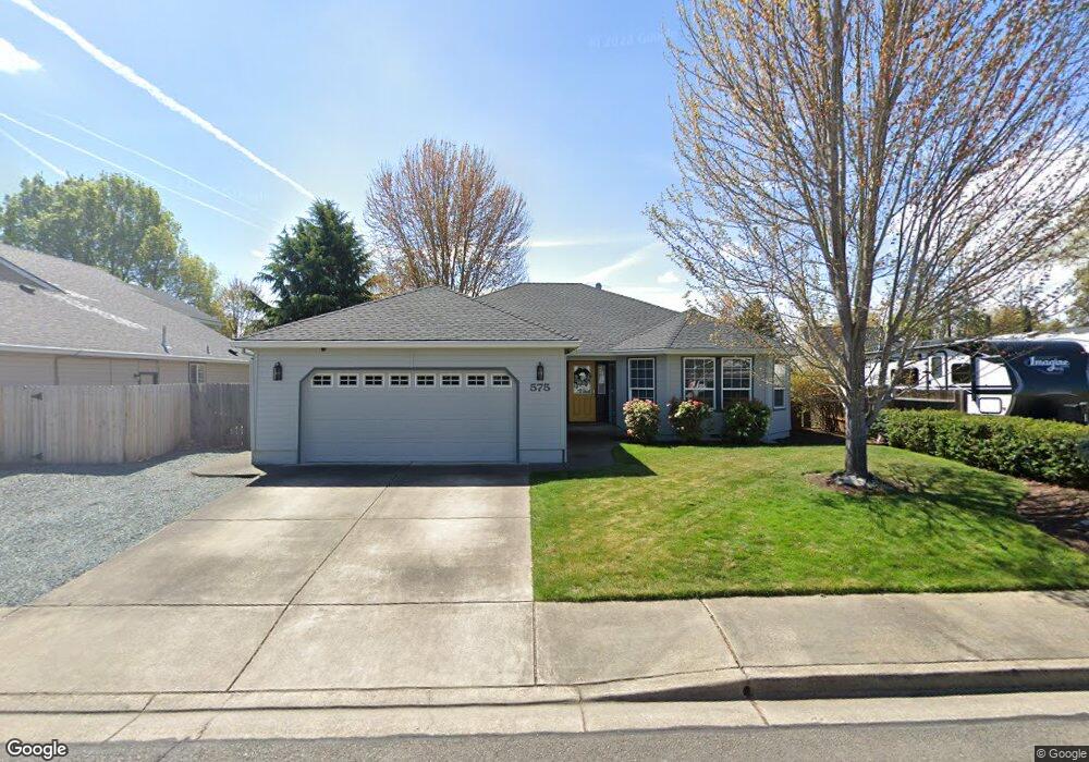 575 Mitchell Way, Central Point, OR 97502 - photo 1