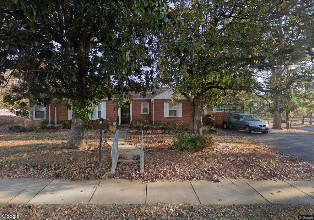 2530 Hydraulic Rd, Charlottesville, VA 22901 - photo 1