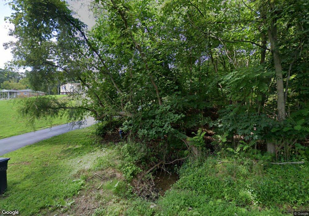 483 Rainey Rd, Eighty Four, PA 15330 - photo 1