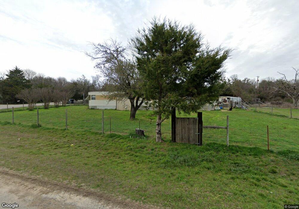 1109 Woodcrest Dr, Azle, TX 76020 - photo 1