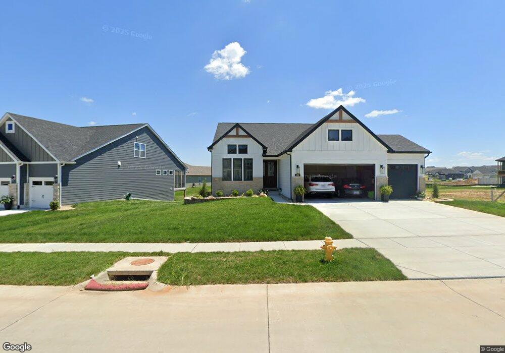 129 Royal Inverness Pkwy, O Fallon, MO 63368 - photo 1