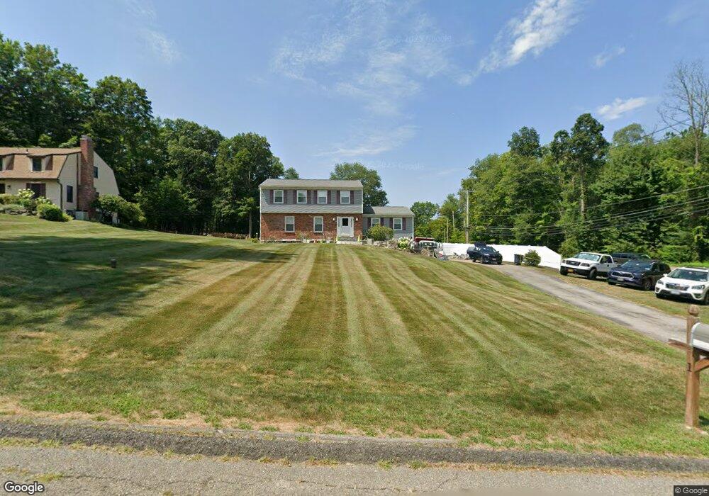 1 Pellbridge Dr, Hopewell Junction, NY 12533 - photo 1