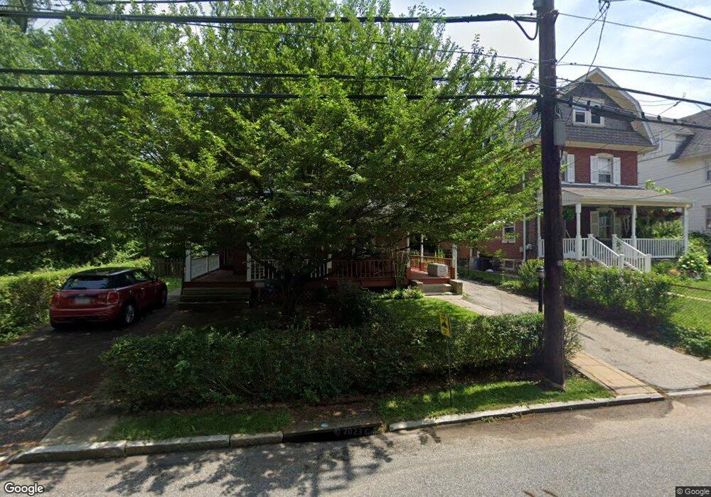 105 Lowrys Ln, Bryn Mawr, PA 19010 - photo 1