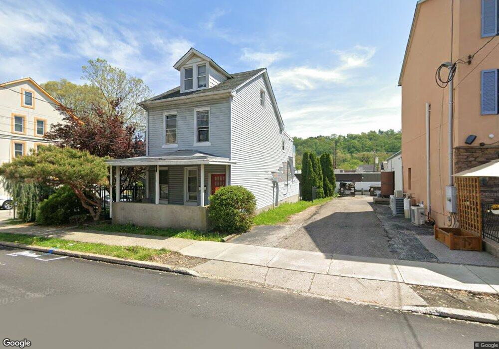 735 E Hector St, Conshohocken, PA 19428 - photo 1