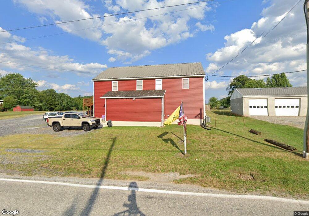 17 Locust St, Gettysburg, PA 17325 - photo 1