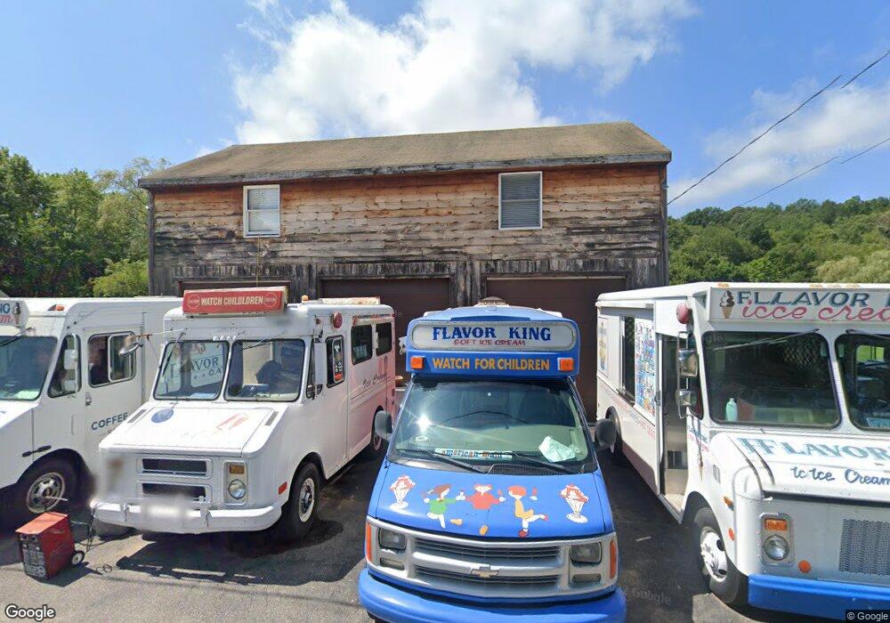 32 Church Ln, East Lyme, CT 06333 - photo 1