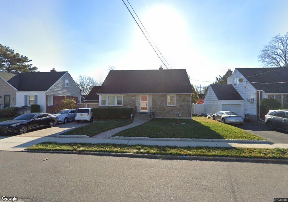 10 Watts Place, Valley Stream, NY 11581 - photo 1