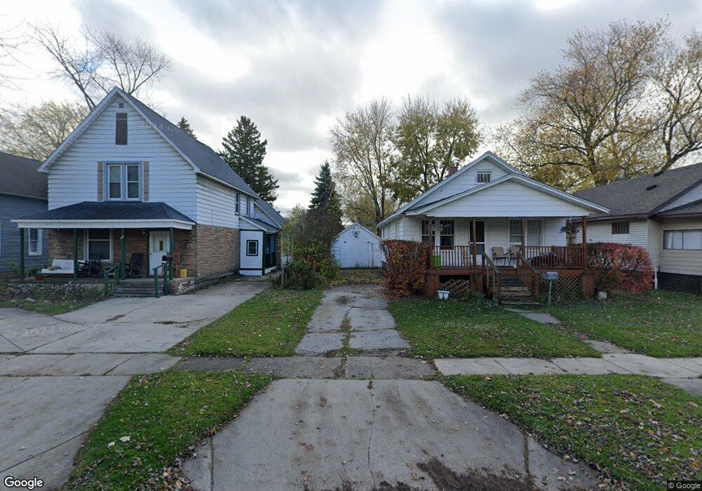 1518 Gillett St, Port Huron, MI 48060 - photo 1