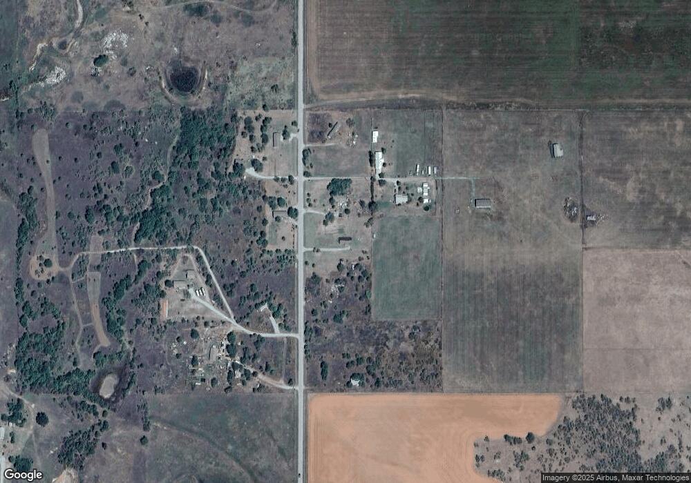 1402 NW Post Oak Rd, Indiahoma, OK 73552 - photo 1