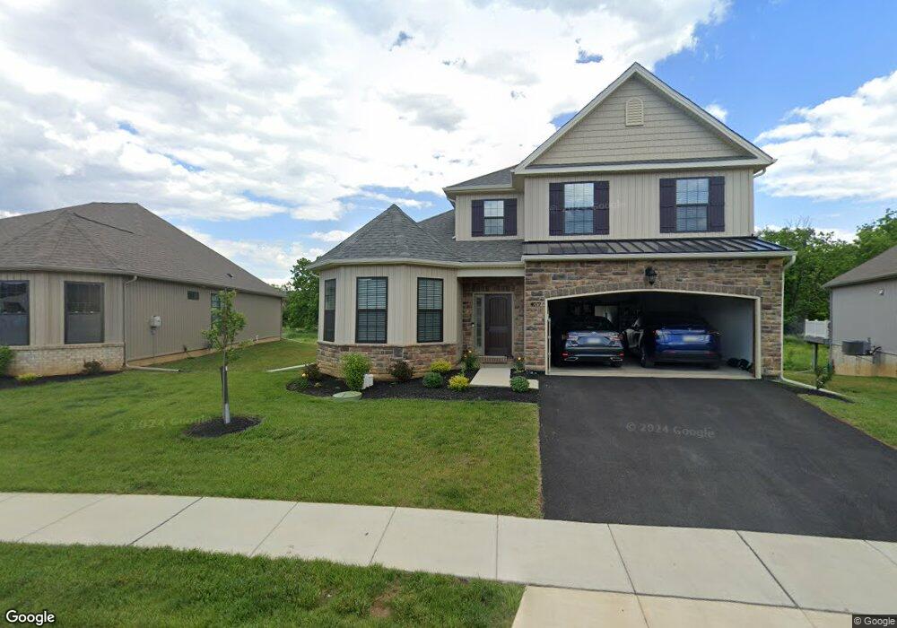 4079 Eveningstar Rd, Emmaus, PA 18049 - photo 1