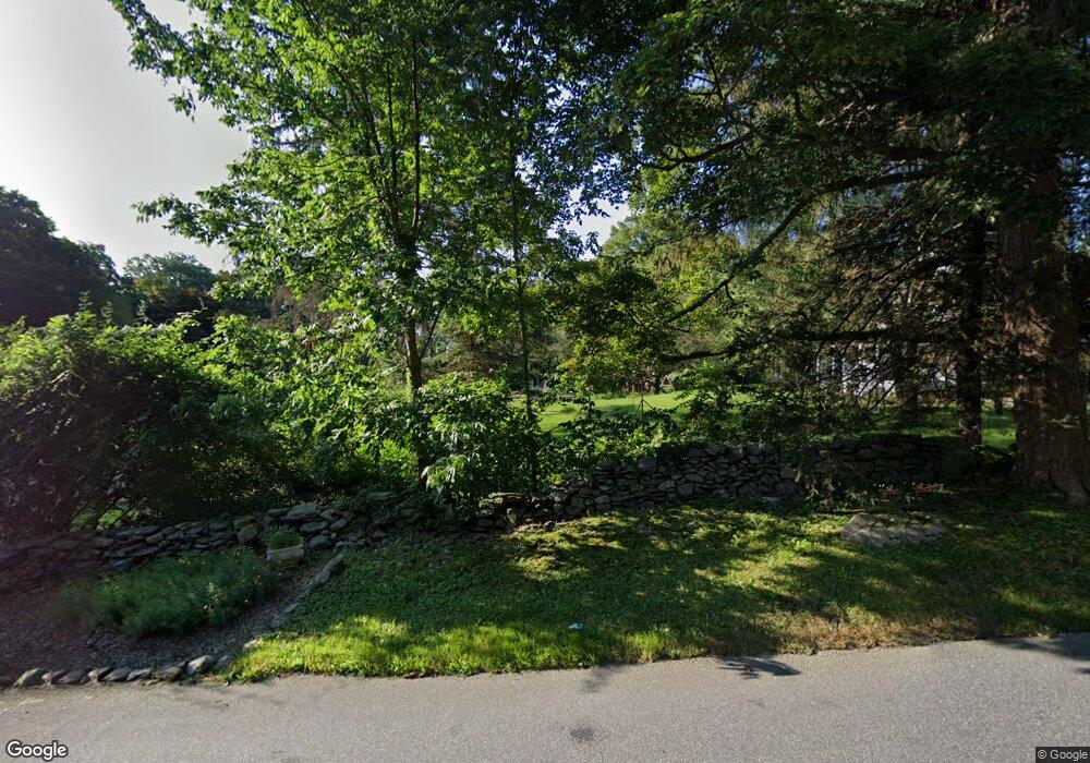 44 Cross Hwy, Redding, CT 06896 - photo 1