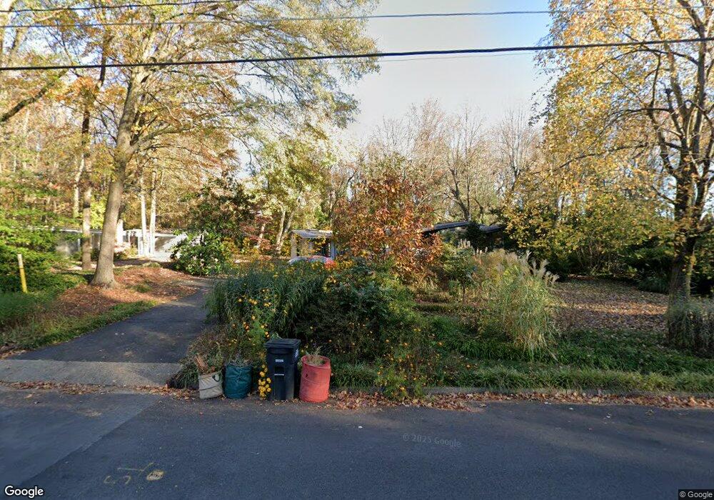 7525 Elba Rd, Alexandria, VA 22306 - photo 1