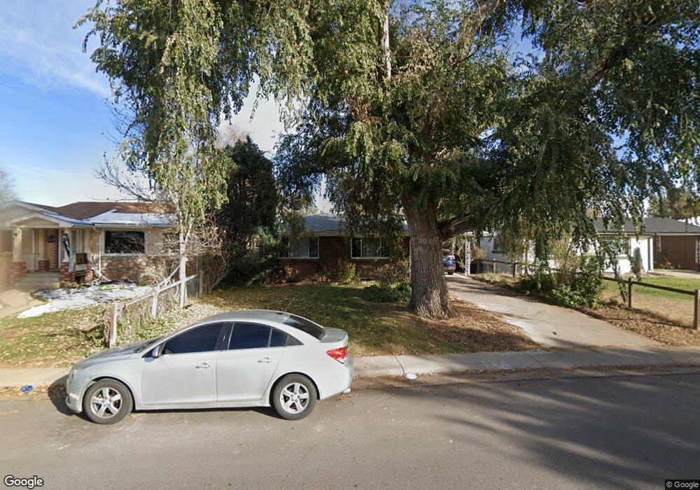 2356 Iola St, Aurora, CO 80010 - photo 1