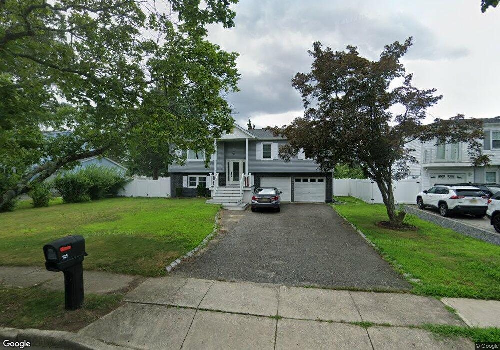 125 Walchest Dr, Toms River, NJ 08753 - photo 1