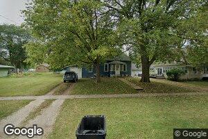 335 NW Locust Ave, Earlham, IA 50072