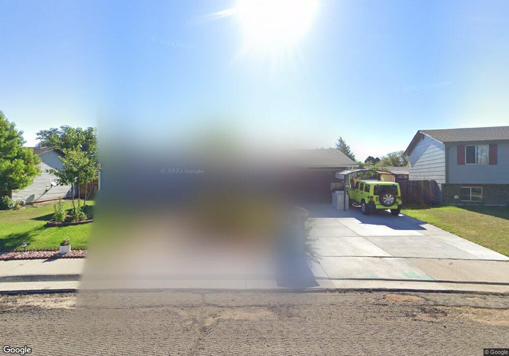 766 Mobile St, Aurora, CO 80011 - photo 1