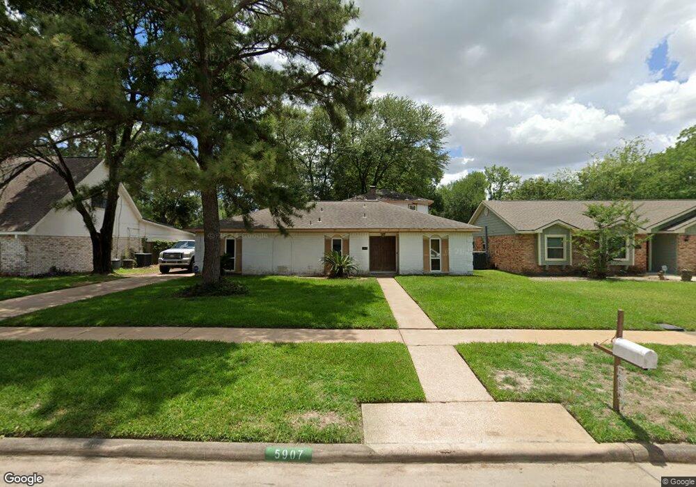 5907 Bent Bough Ln, Houston, TX 77088 - photo 1