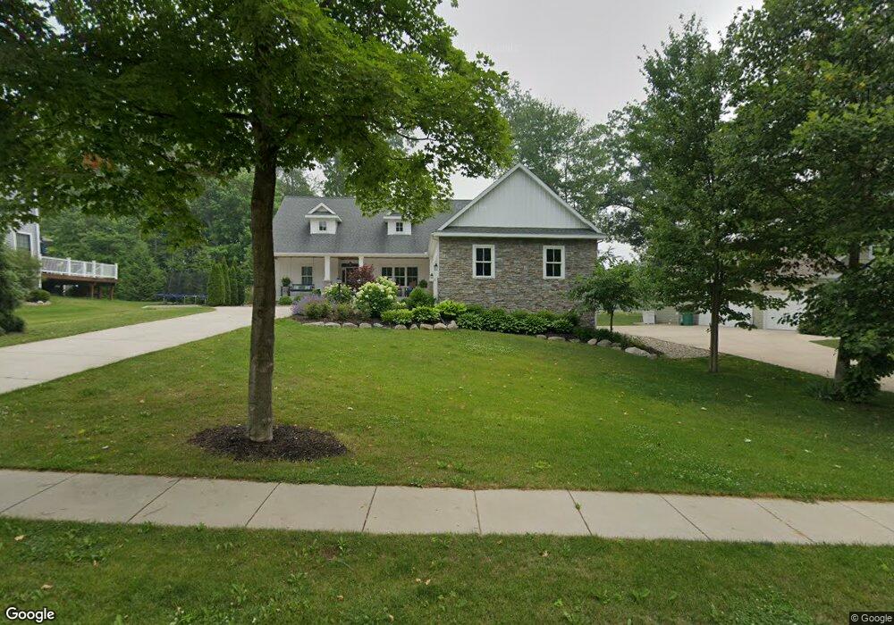 740 Gentry Ln, New Carlisle, IN 46552 - photo 1