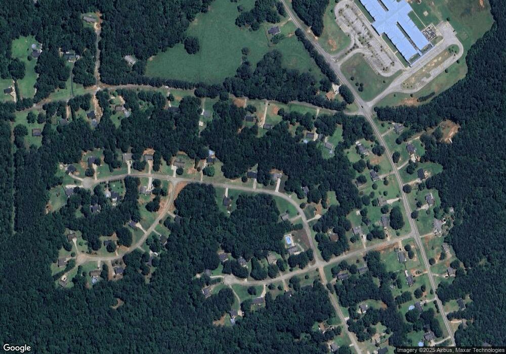 226 Knob Hill Dr unit II, Locust Grove, GA 30248 - photo 1