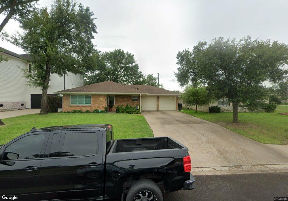 5425 Verdome Ln, Houston, TX 77092 - photo 1