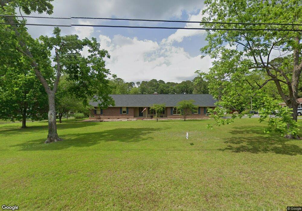 939 W Roanoke Drive Extension, Fitzgerald, GA 31750 - photo 1