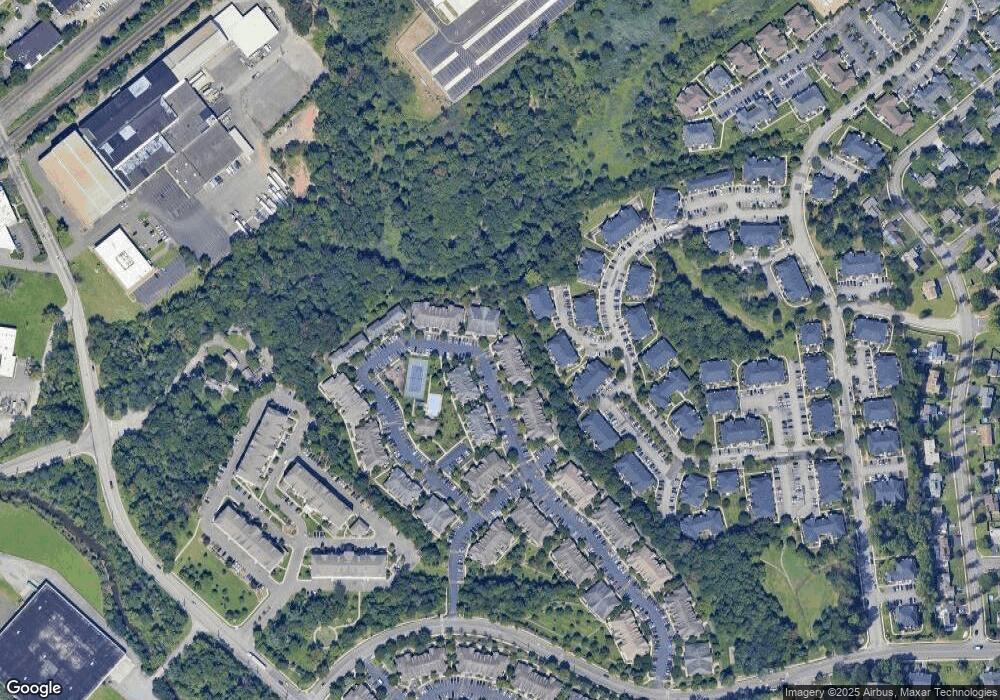 101 Forest Dr, Piscataway, NJ 08854 - photo 1