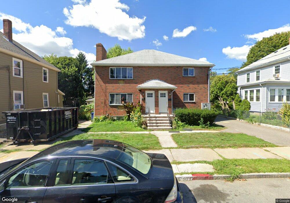 39 Faxon St unit 2, Newton, MA 02458 - photo 1