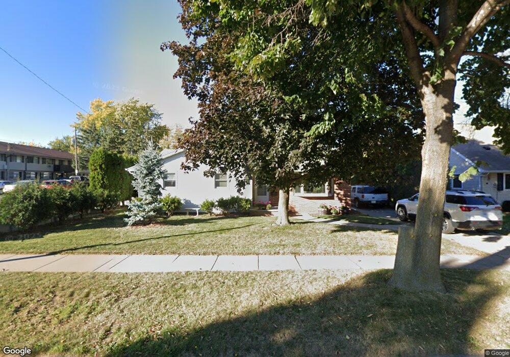 1218 W Hawes Ave, Appleton, WI 54914 - photo 1