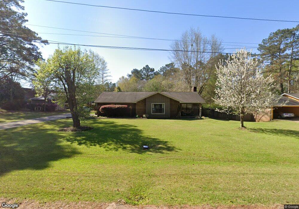 1805 White St, McComb, MS 39648 - photo 1
