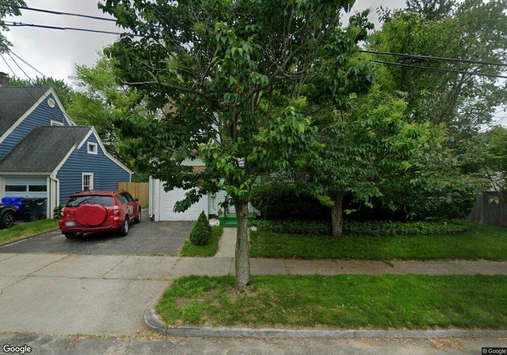 14 Ashbrook St, Springfield, MA 01118 - photo 1