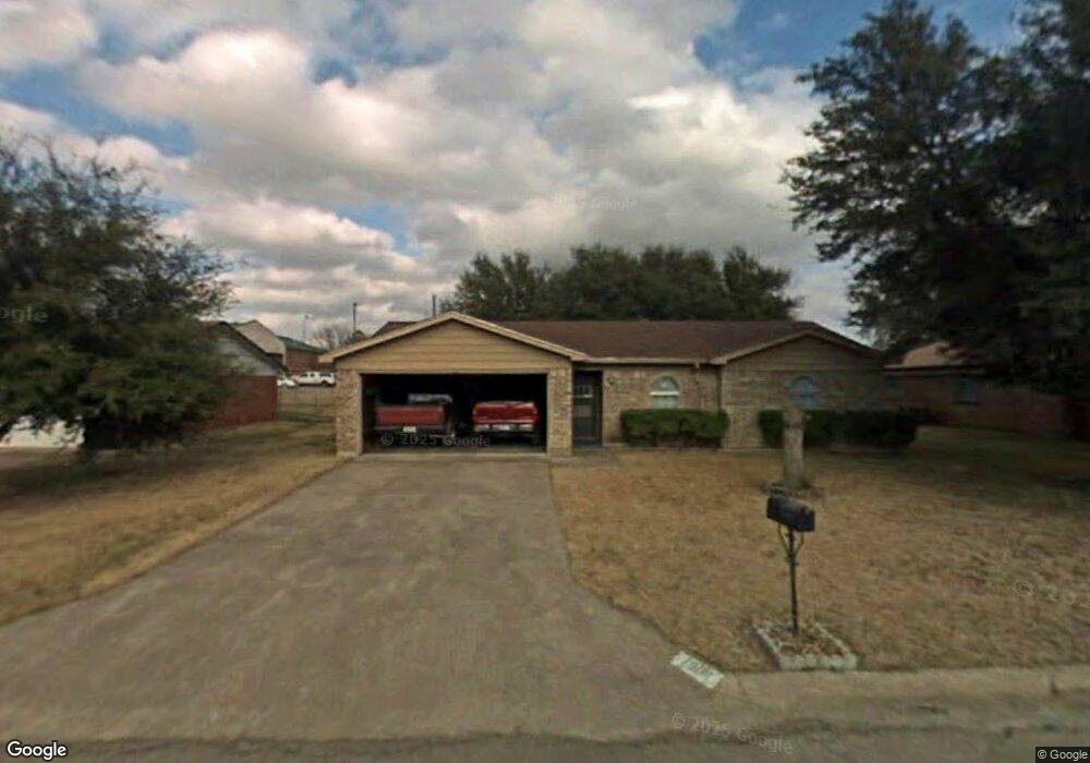 1904 Armstrong St, Cleburne, TX 76033 - photo 1