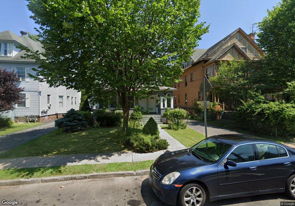 26 Burton St unit 28, Hartford, CT 06112 - photo 1