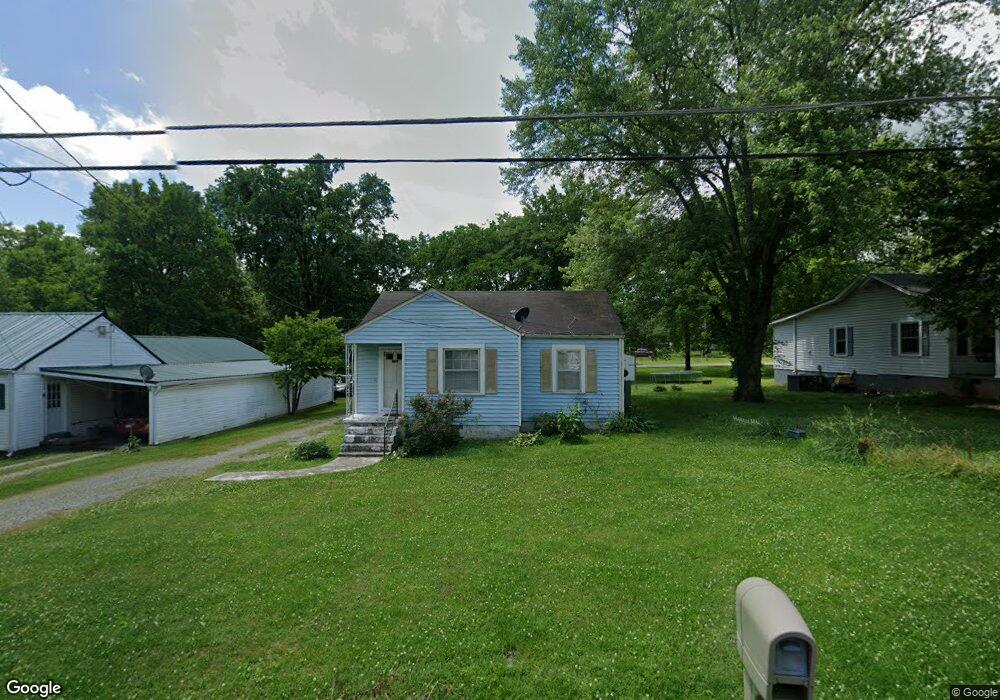 602 Randolph St, Shelbyville, TN 37160 - photo 1