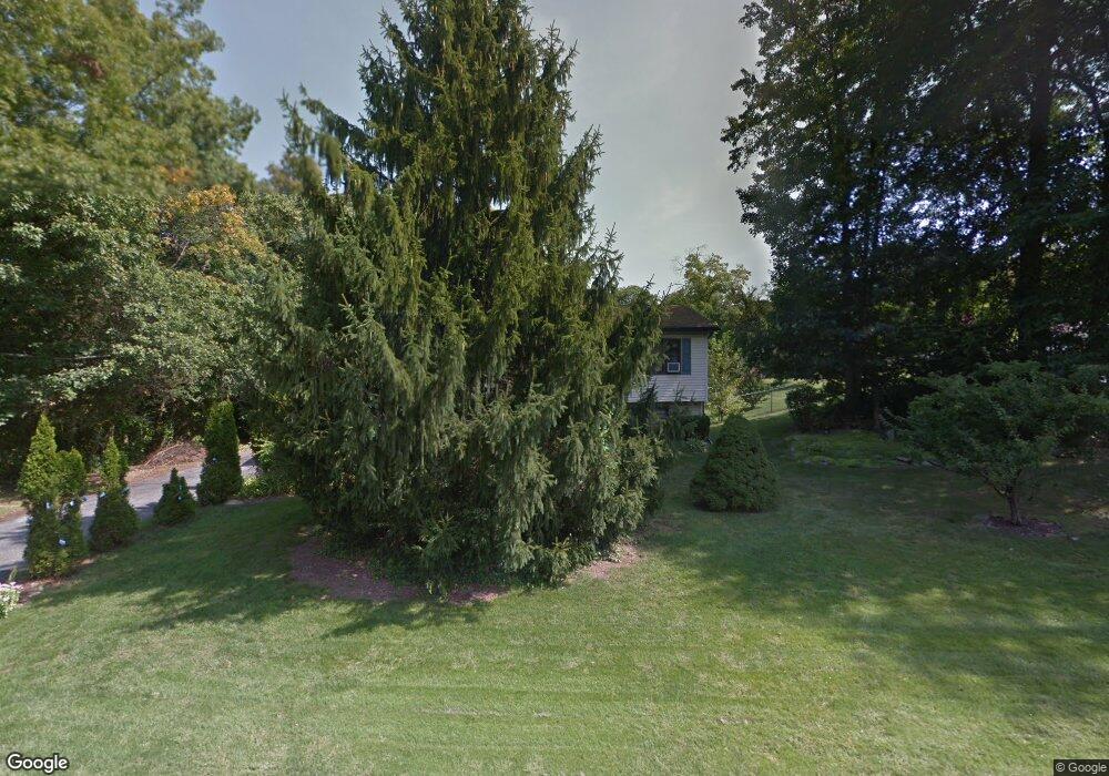 17 Bell Air Ln, Wappingers Falls, NY 12590 - photo 1