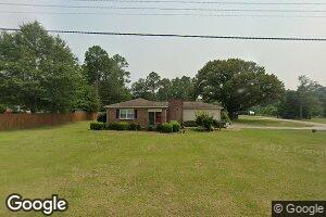 24 Edgewood Dr, Butler, GA 31006