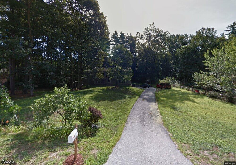 8 Evergreen Dr, Hudson, NH 03051 - photo 1