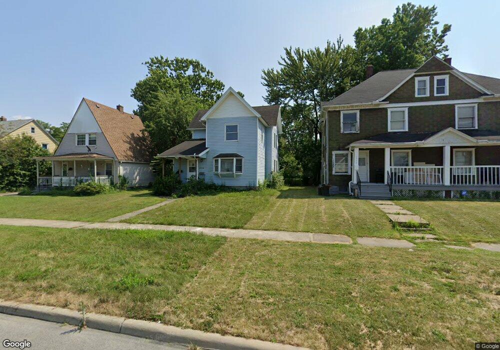 1906 E 30th St, Lorain, OH 44055 - photo 1