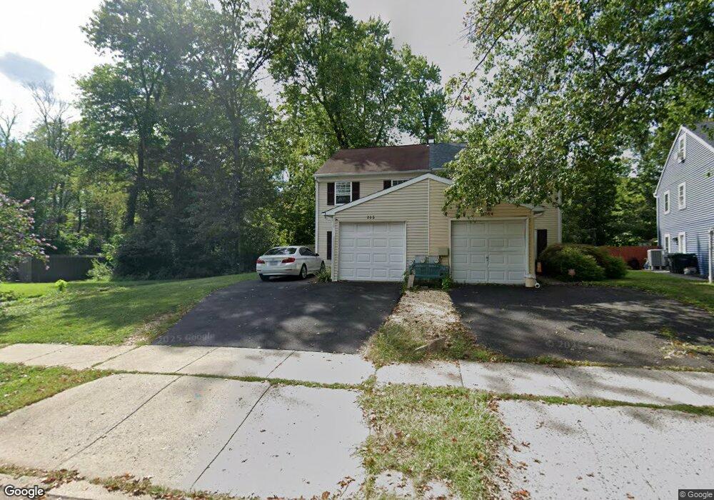 266 Cricklewood Cir, Lansdale, PA 19446 - photo 1