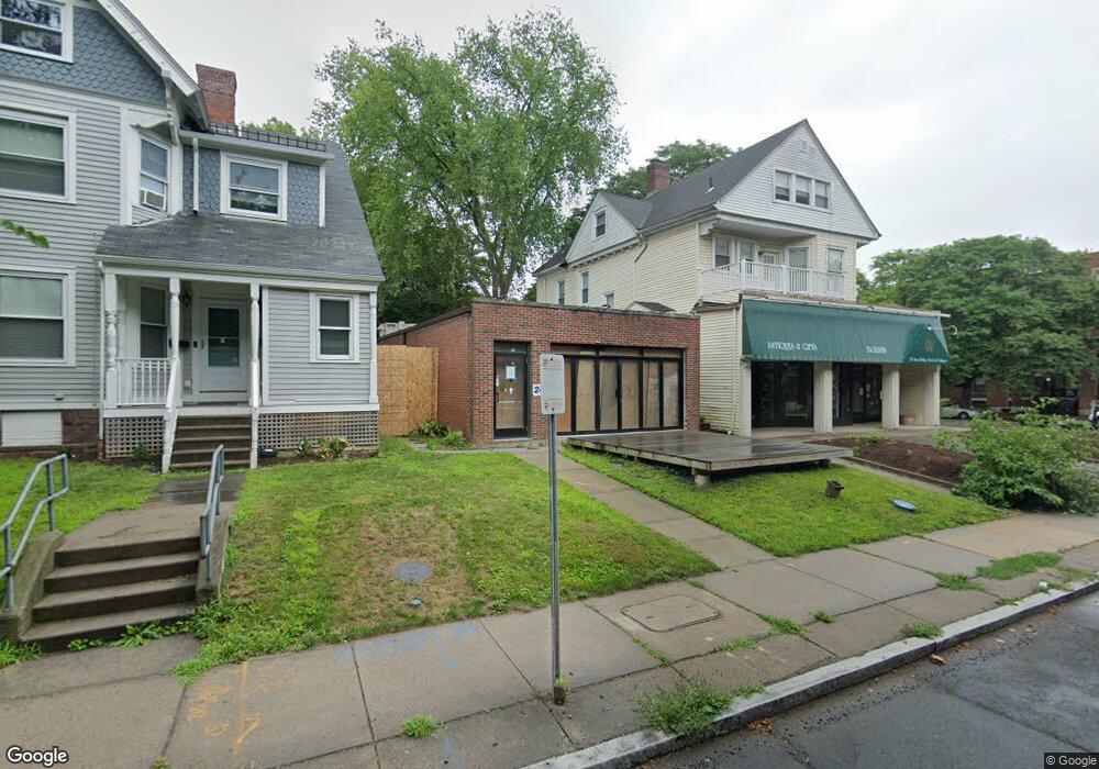 248 Sisson Ave unit B, Hartford, CT 06105 - photo 1