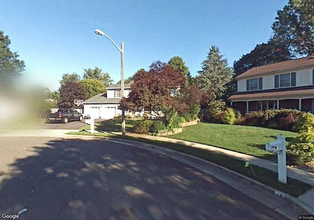 16 Rutherford Ct, Middlesex, NJ 08846 - photo 1