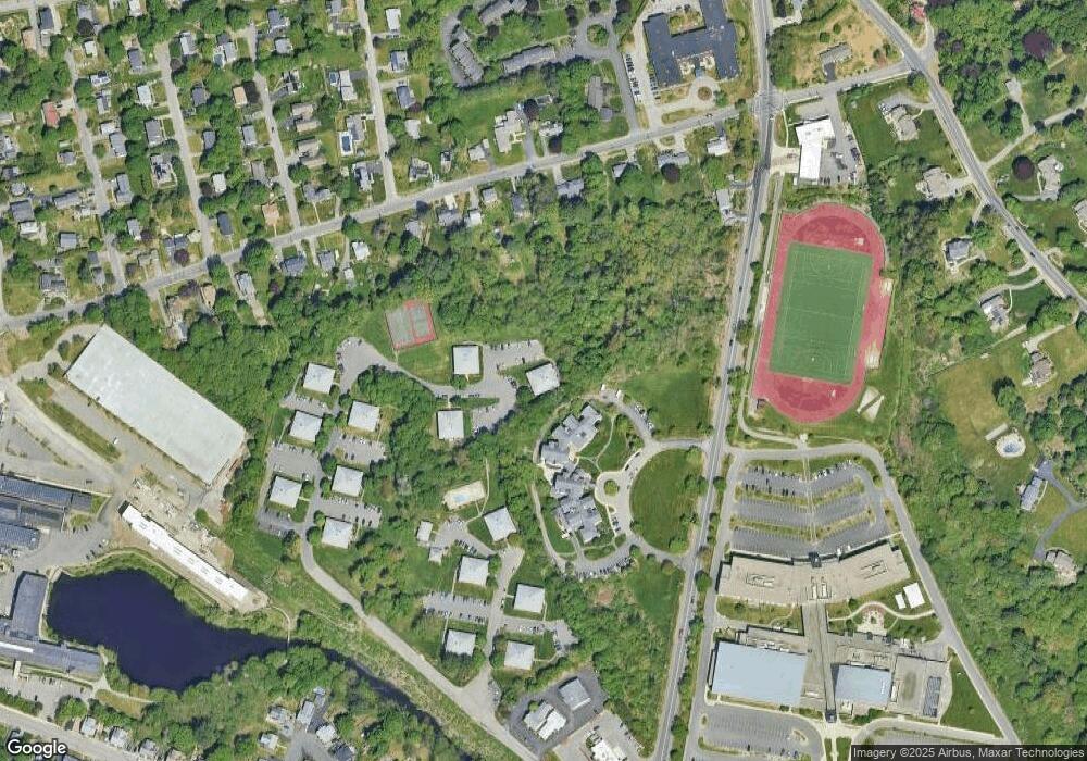 14 Walker Rd unit 10       14, North Andover, MA 01845 - photo 1