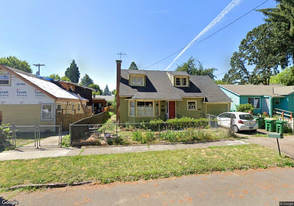 2534 18th Ave, Forest Grove, OR 97116 - photo 1