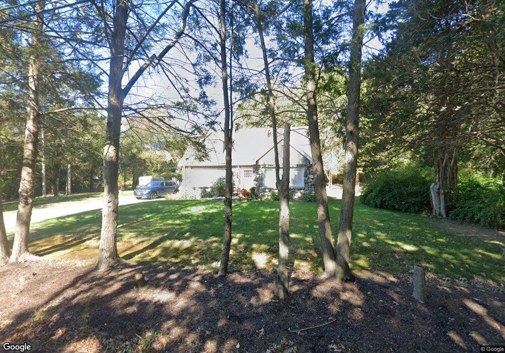 8 Ridge Rd, Smithfield, RI 02917 - photo 1