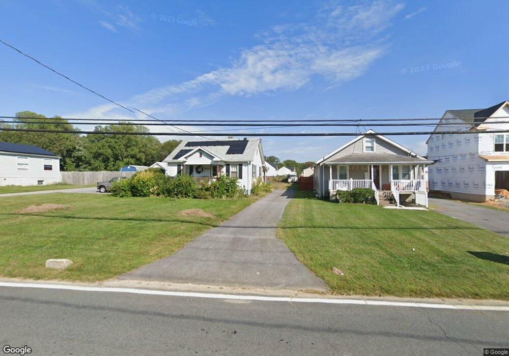 9047 Scaggsville Rd, Laurel, MD 20723 - photo 1