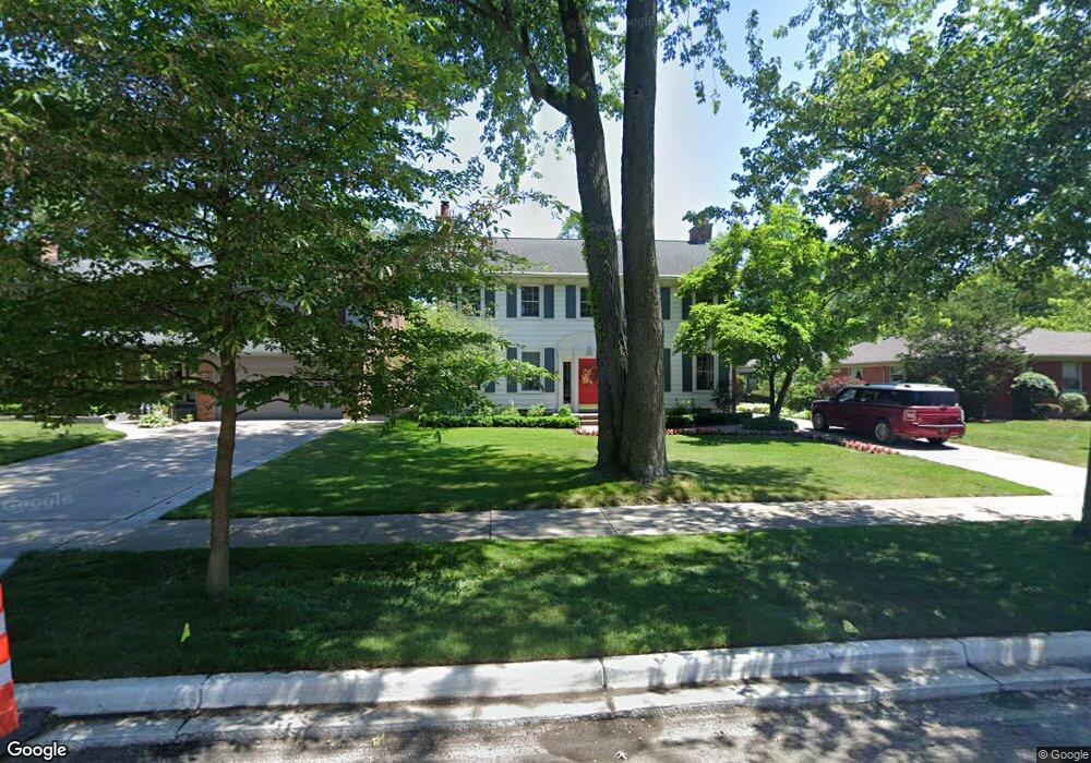 582 Rivard Blvd, Grosse Pointe, MI 48230 - photo 1