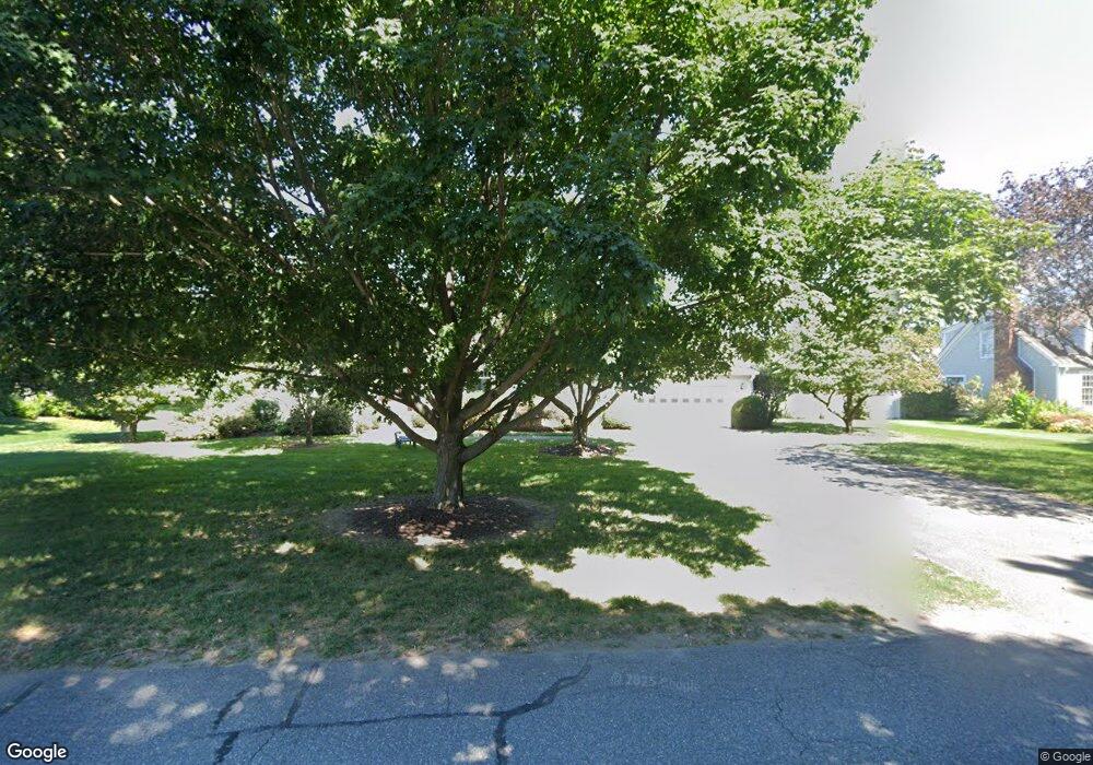 14 Kosior Dr, Hadley, MA 01035 - photo 1