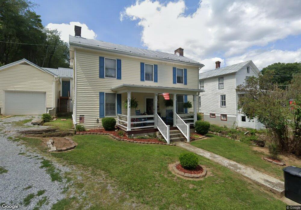 224 Walnut St, Franklin, WV 26807 - photo 1