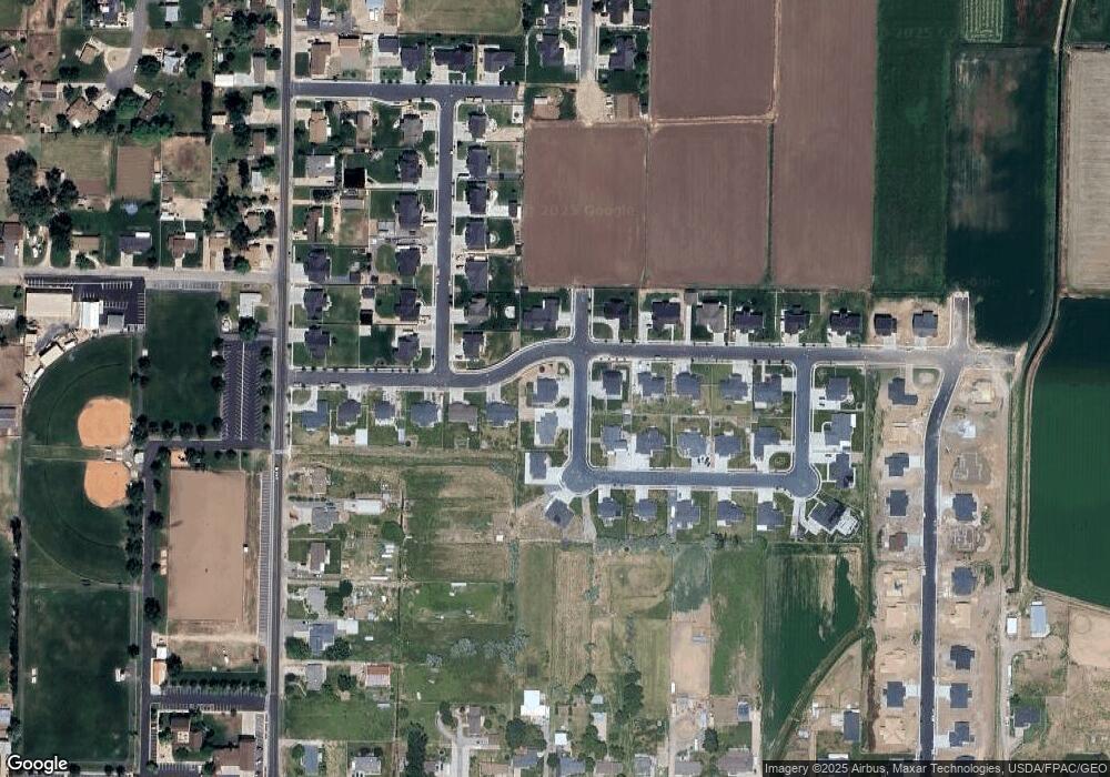 2397 N 3975 W unit 220, Plain City, UT 84404 - photo 1