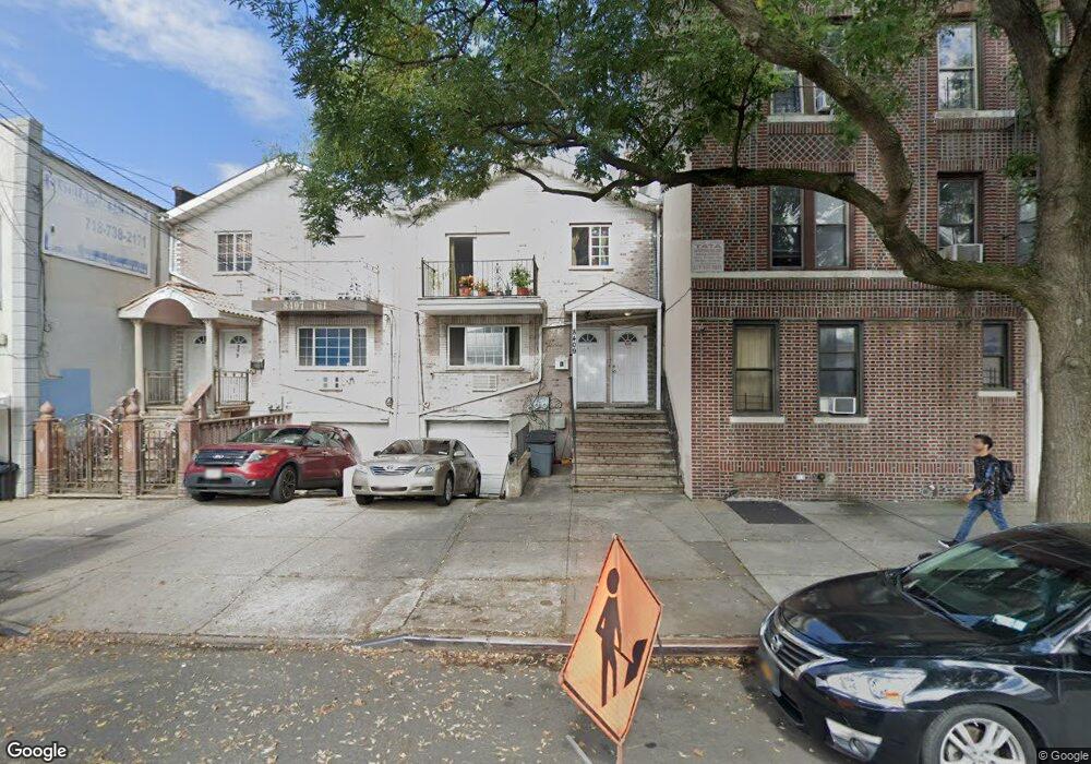 8409 101st Ave, Ozone Park, NY 11416 - photo 1