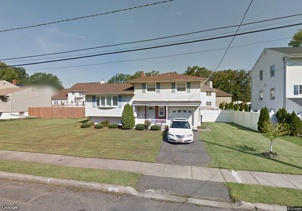 34 Quaker Ln, Colonia, NJ 07067 - photo 1